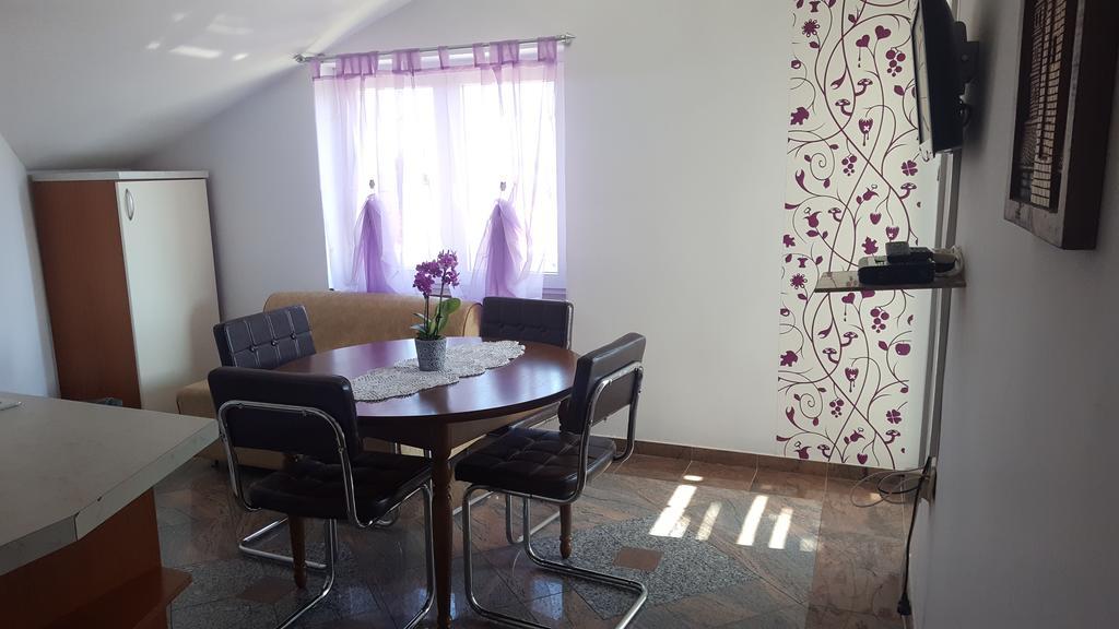 Apartment Lopar Exterior photo